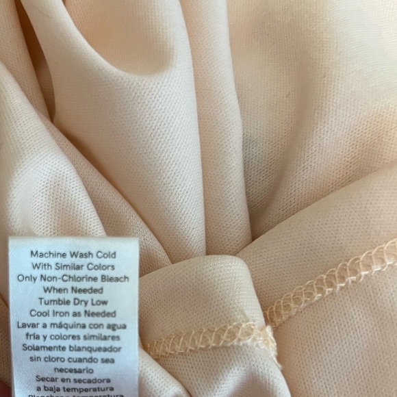 VENUS Tropical Maxi Dress Women’s Size 6 Empire Waist Pink and Green Floral - Picture 7 of 8